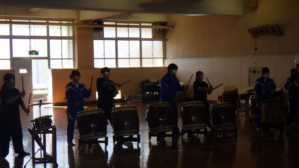 演奏の発表の様子