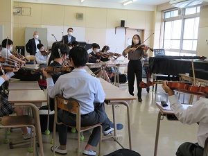 愛川高校6月の授業風景の様子12