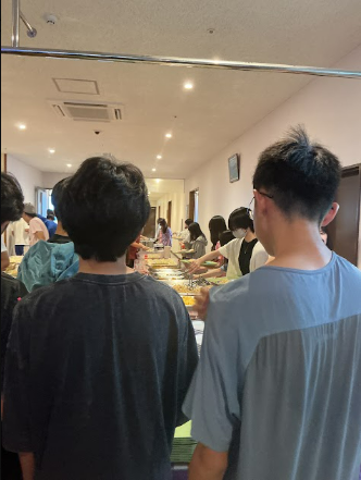 朝食