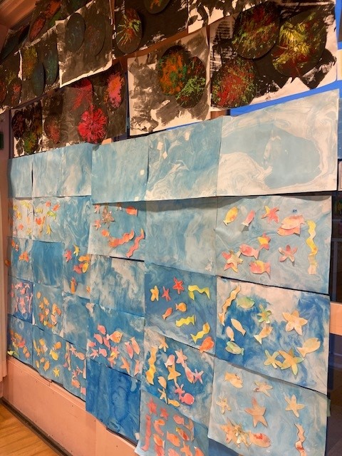 知的中学部スタンプ・マーブリングの花火と海