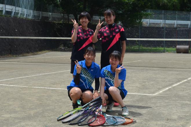 女子ソフトテニス部写真