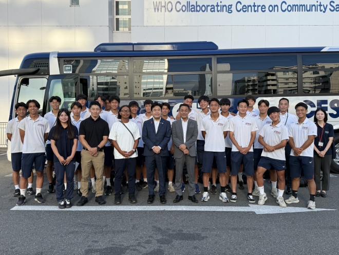 サッカー部　表敬訪問