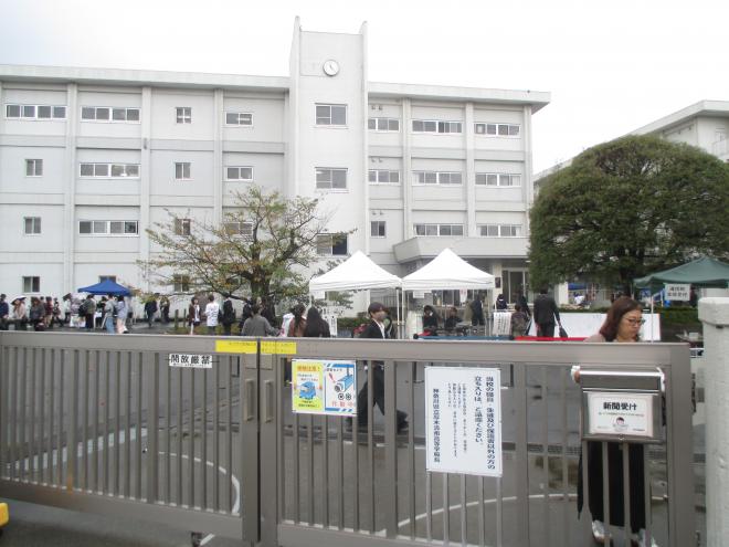清南祭正門