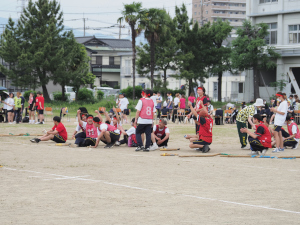 勝敗は