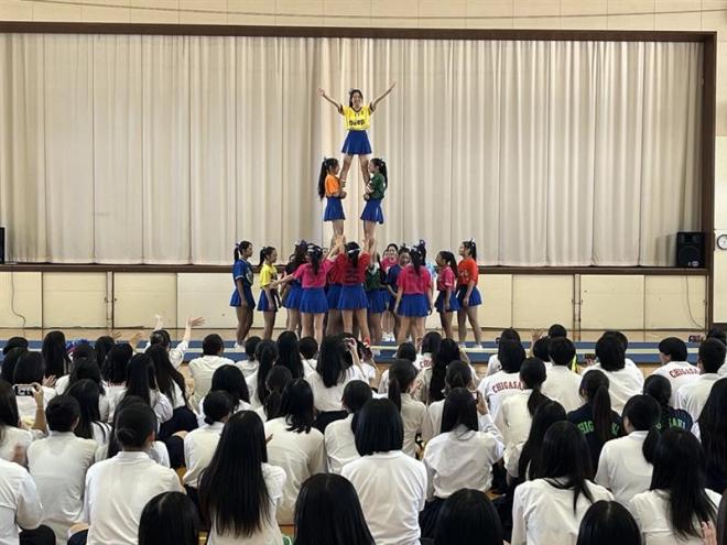 前夜祭チア部02