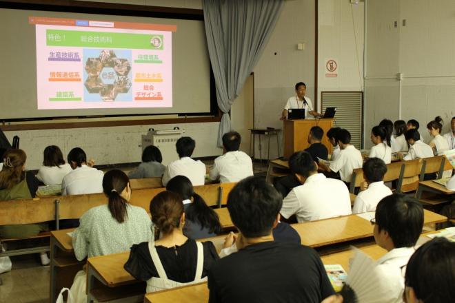 R6_ 第1回学校説明会‗校長