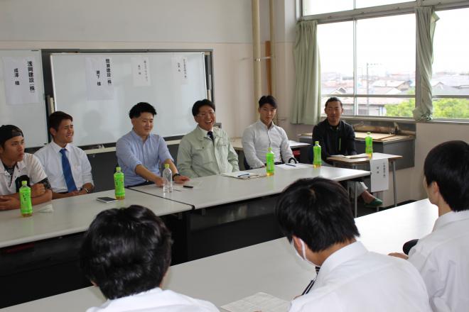 R6_卒業生に学ぶ会_3