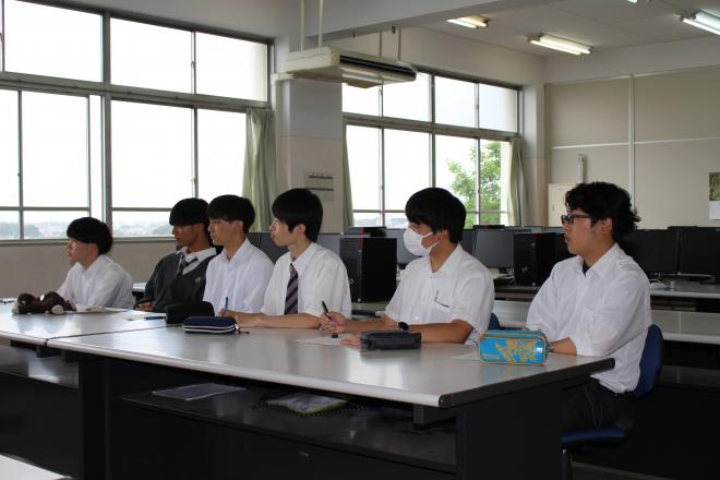 R6_卒業生に学ぶ会‗4