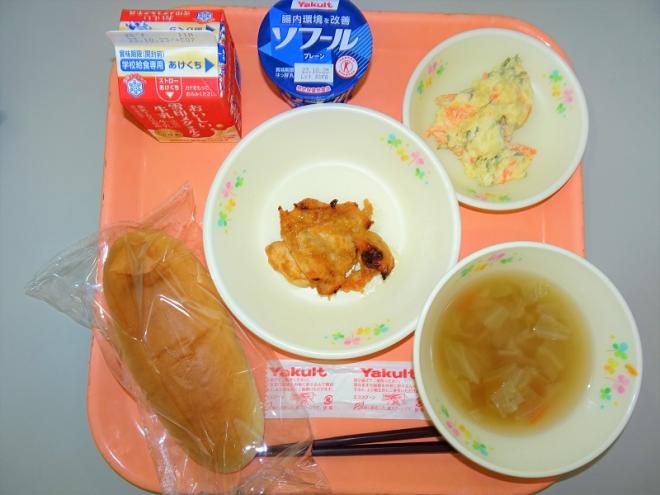 給食の写真