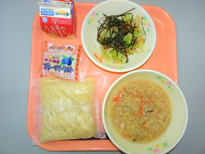 給食の写真