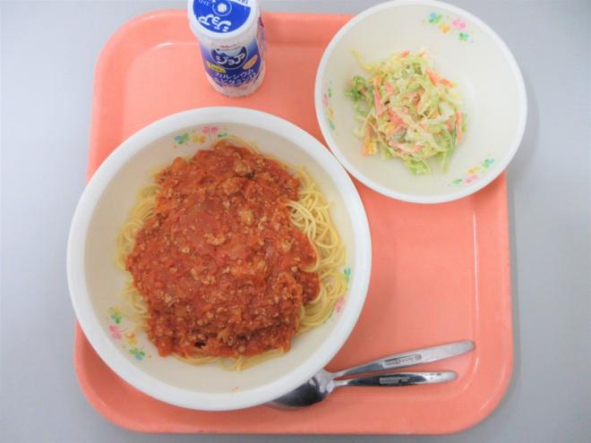 給食の写真