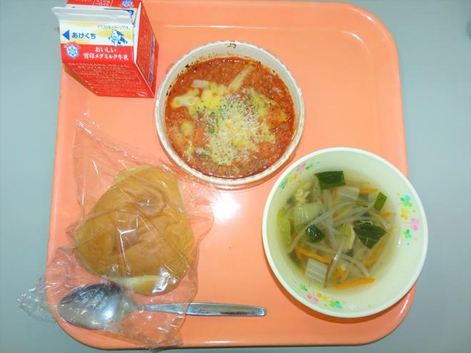 給食の写真