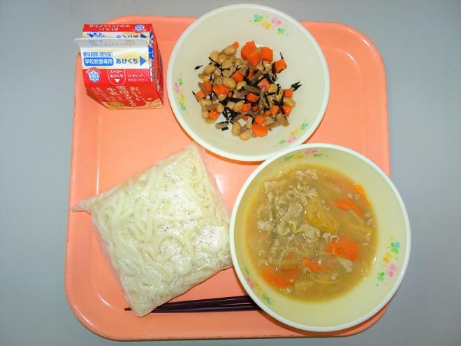給食の写真