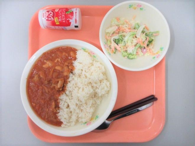 給食の写真