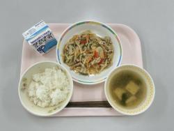 20260605_ボタン給食_中国