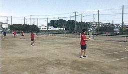 男子テニス部練習風景