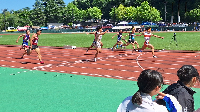 男子100mの様子