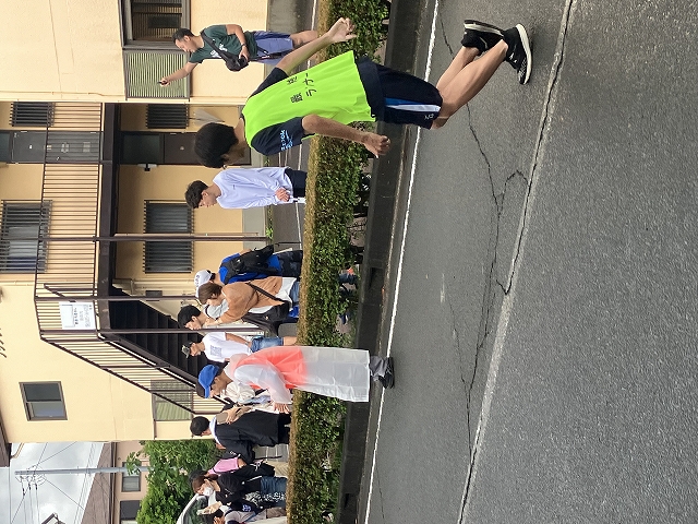 最後尾をランで行う様子