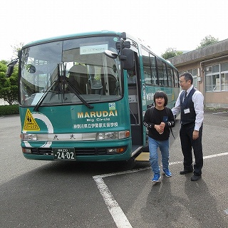 25041712中学部