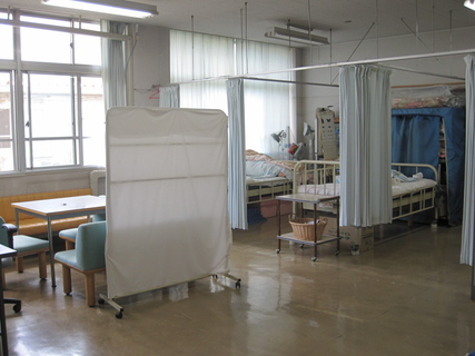 保健室1