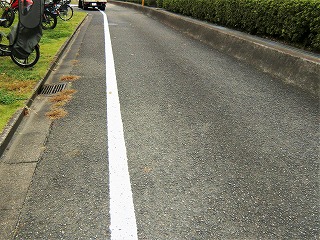 歩行者用通路の写真