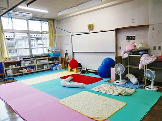 中学部教室の写真その2