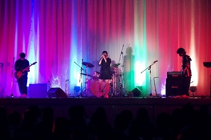 軽音楽改
