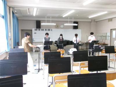 音楽に