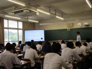 授業風景英語科