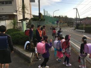 地域貢献活動「金井高校見守り隊」4
