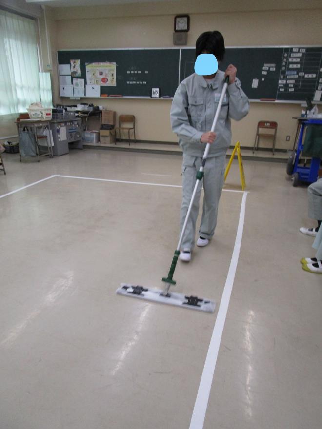 ダスタークロス