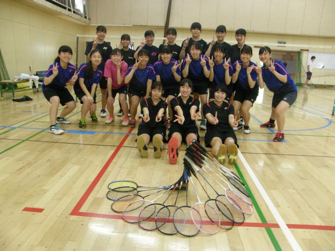 女子バドミントン部 神奈川県立舞岡高等学校