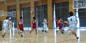 経験者1名初心者5名 1年生のみのチームで1勝1敗! これからの活躍に期待! 川崎市内高等学校定時制バスケットボール大会 2017年12月2日