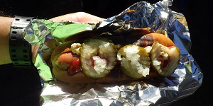 炭火焼きホットドック3