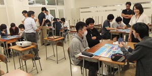 職業や社会の仕組みを知るためのキャリア教育プログラム2