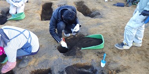 秦野市横野山王原遺跡を見学4