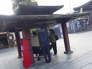 3年校外学習の様子2