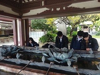 3年校外学習の様子4