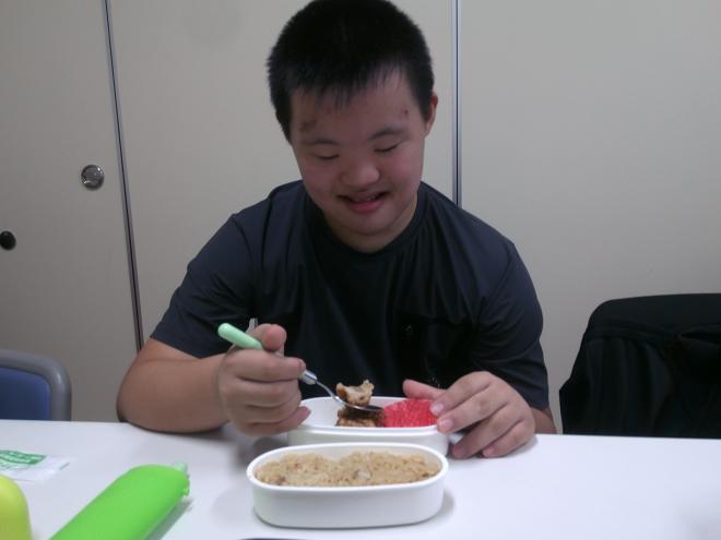 r8-chuua-kougaigakushuu-3.JPG