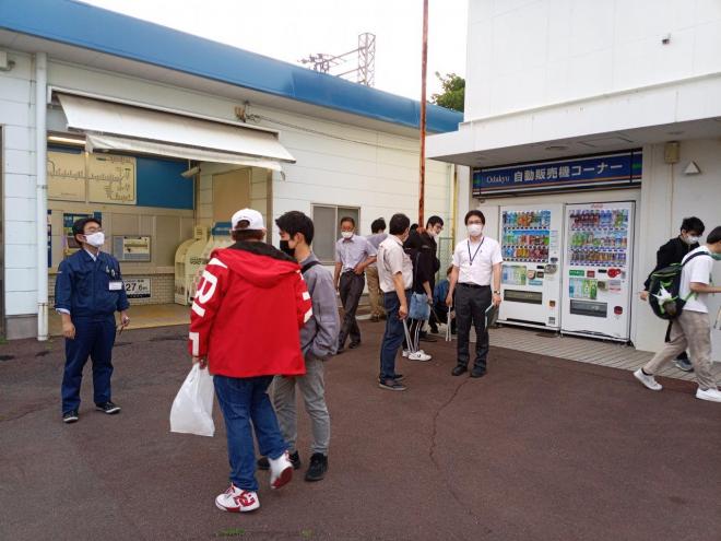 栢山駅前