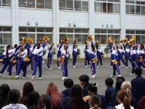 ランチタイムコンサート2024_チアダンス002