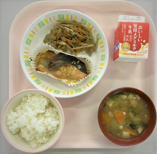 給食1115