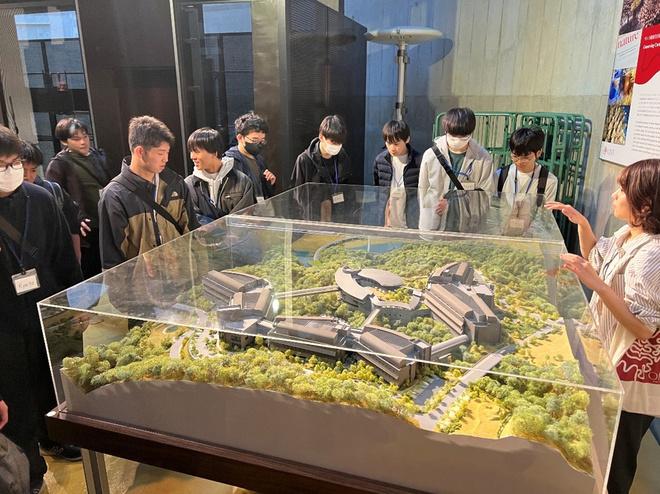 OISTを訪問しました!/2学年沖縄修学旅行コース別活動7