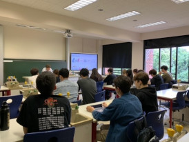 東京横浜ドイツ学園で一日体験入学を実施しました。3