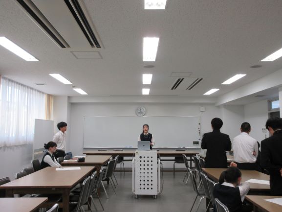 承認総会