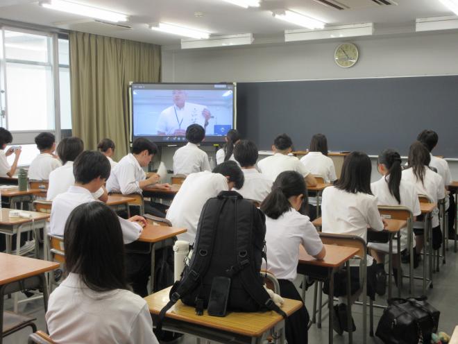 全校集会1