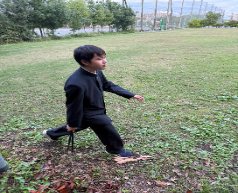 2510バドミントン部秋の清掃活動3