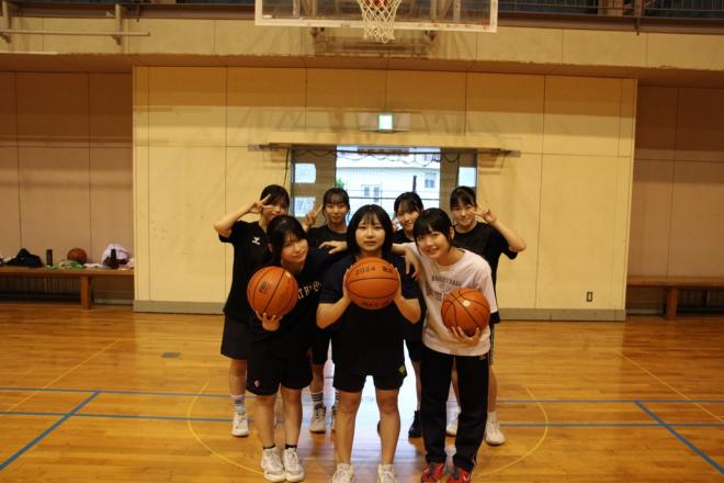 2025女子バスケB