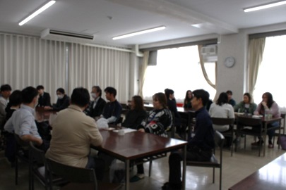 懇談会の様子2