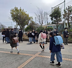 恩田小学校あいさつ運動1